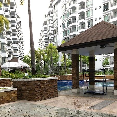 Ameer Condotel @ Parkside Villa Манила Экстерьер фото